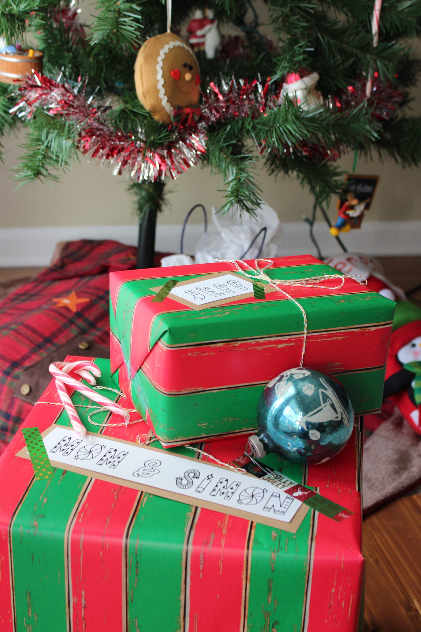 ‘Rad’ Christmas Gift Tags
